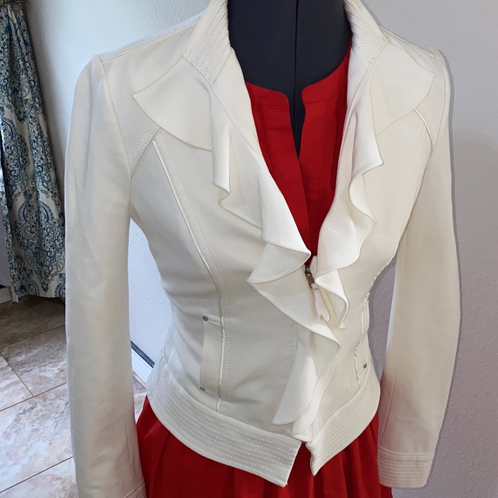 White House Black Market Cream Blazer